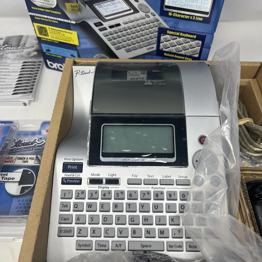 Brother P-Touch PT-2700 Thermal Printer Label Maker W/ Box Extra Tape Working